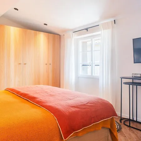Apartment Julia, Vue Sur Le Port Saint-Tropez